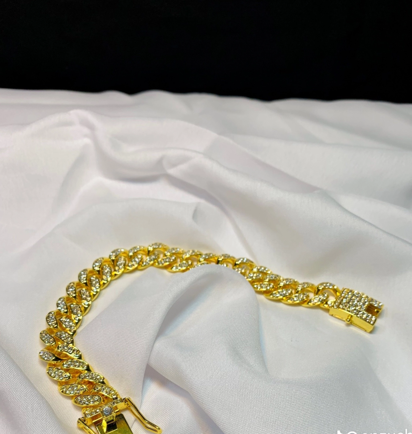 Iced chain and bracelet offer only for today 🚨